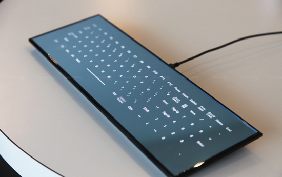 Сенсорная клавиатура с зеркальной поверхностью
