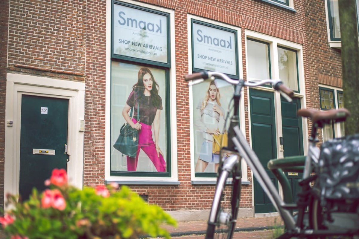 Новинка рекламы — голландский проект на окнах