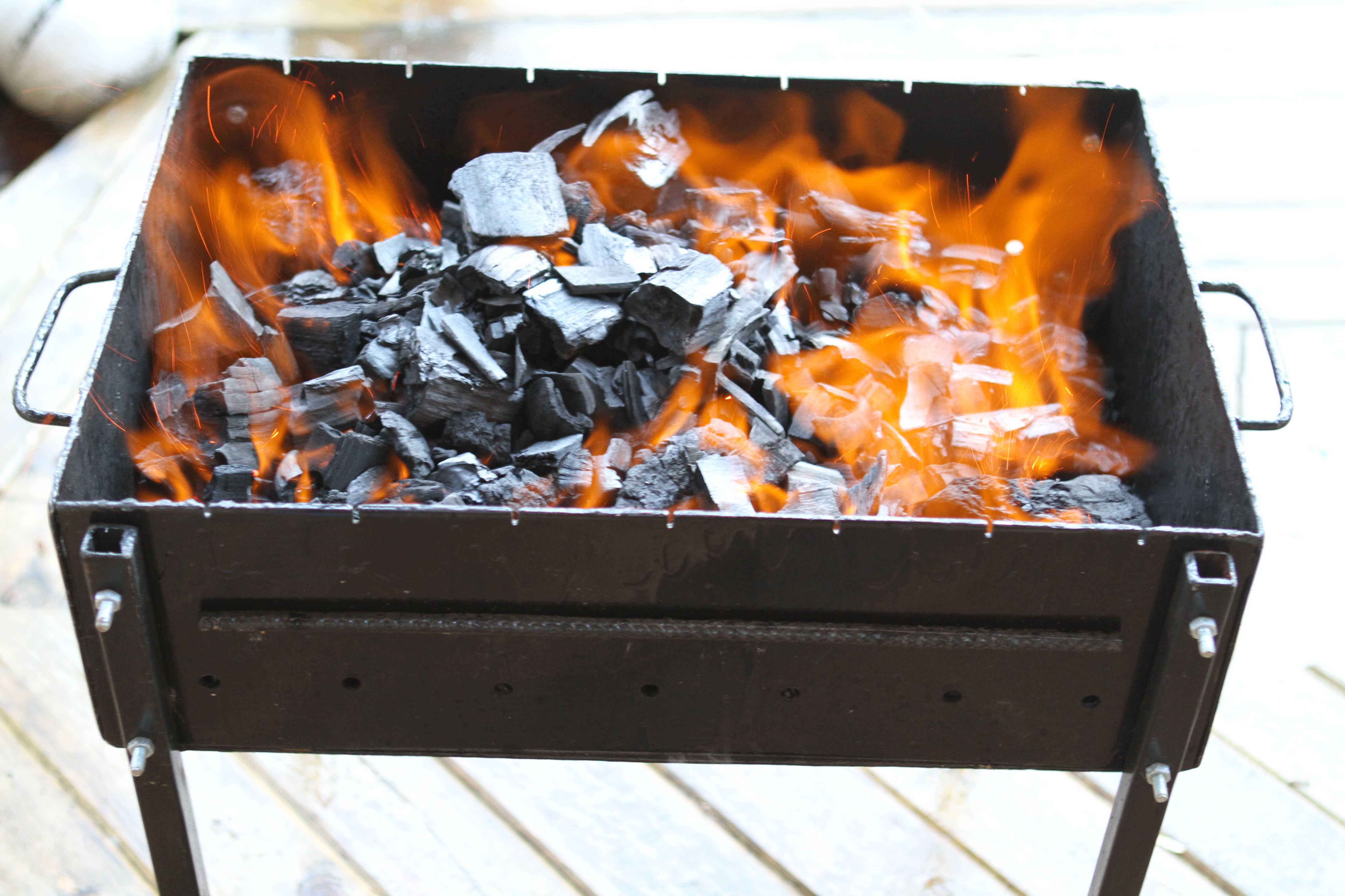 древесный уголь