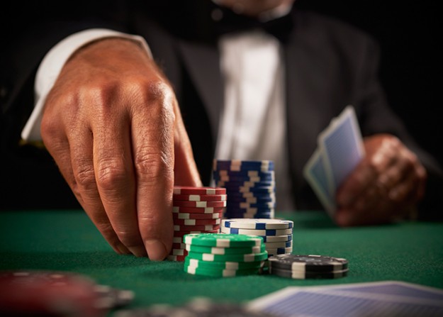 How-to-Become-a-No-Limit-Holdem-Professional-Poker-Player